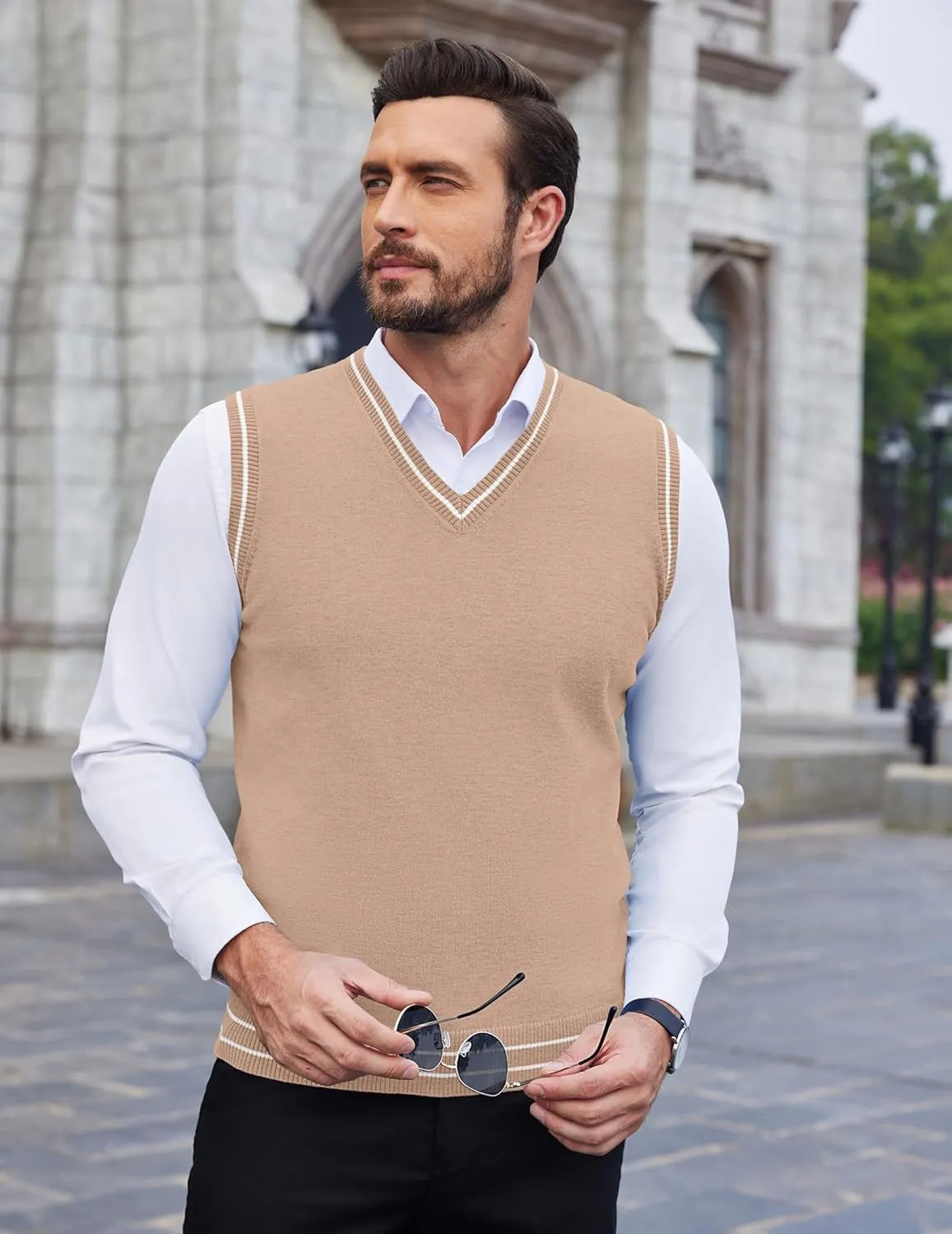 COOFANDY Men's Sleeveless Sweater Vest Lightweight V-Neck Cotton Vest Pullover